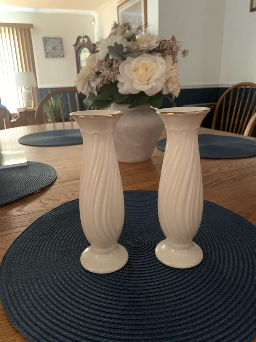 Lenox  ivory Ceramic Candlestick pair w/ Gold Trim. 7.6” original box. Exc cond